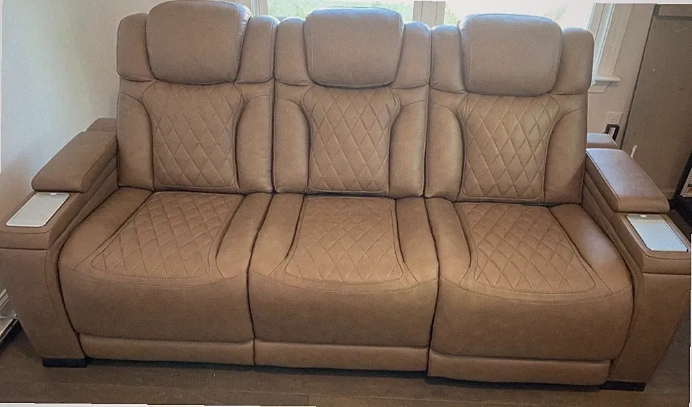 🌟 Luxurious Power Reclining Loveseat and Sofa Set - Practically New!